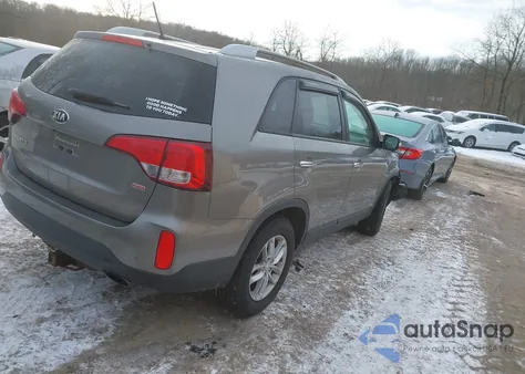 2014 Kia Sorento Lx из США, поврежденный, VIN 5XYKTCA63EG527780